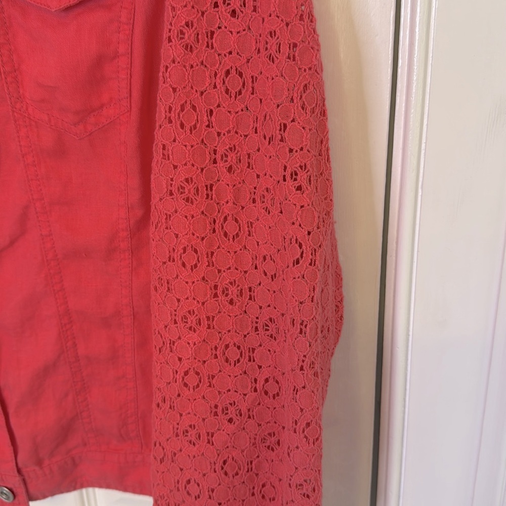 Chico's Coral Jean Jacket with Long Sleeves and Relaxed Fit - Picture 4 of 9